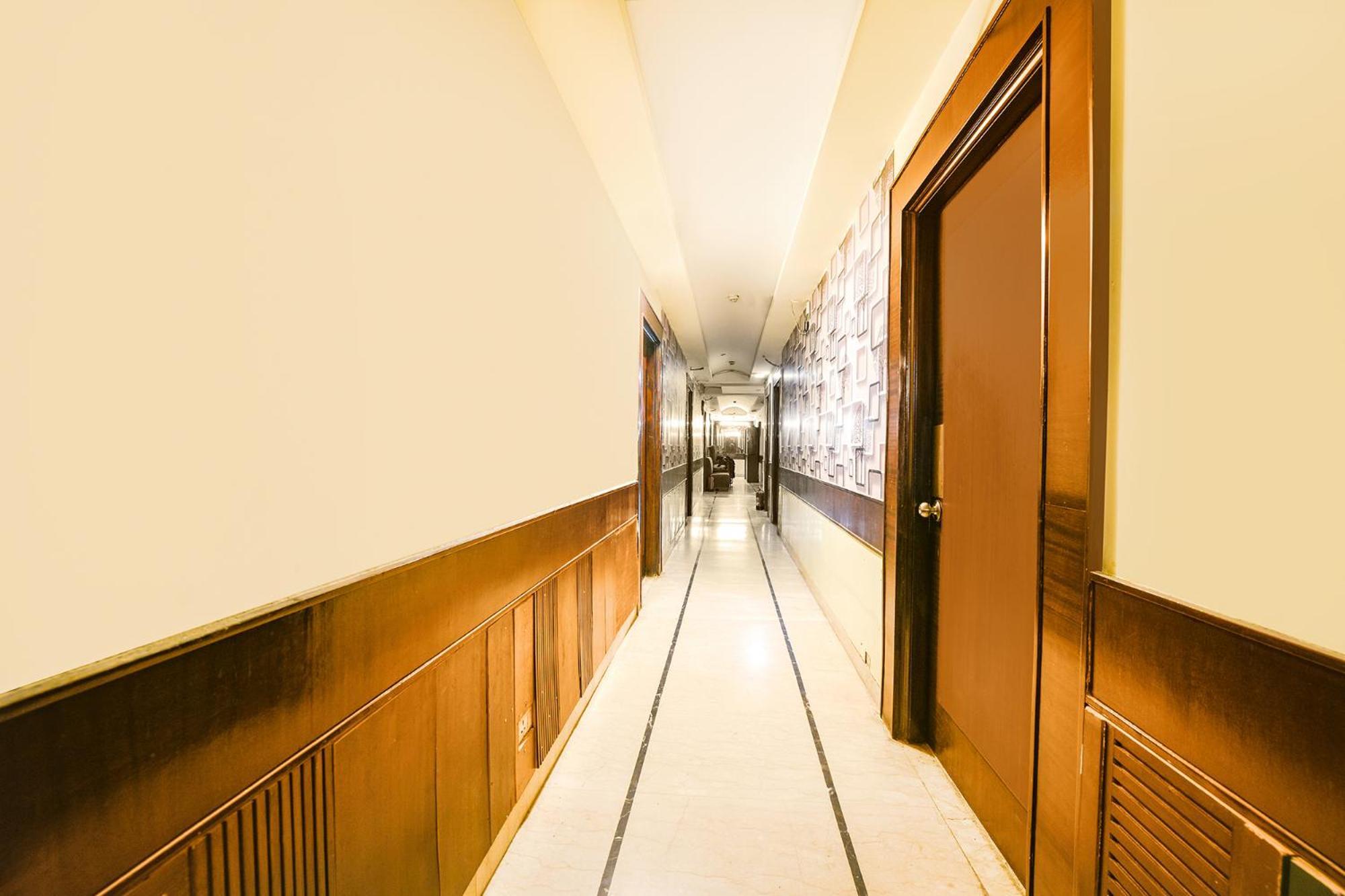 Fabhotel Grand Boutique New Delhi Exterior photo