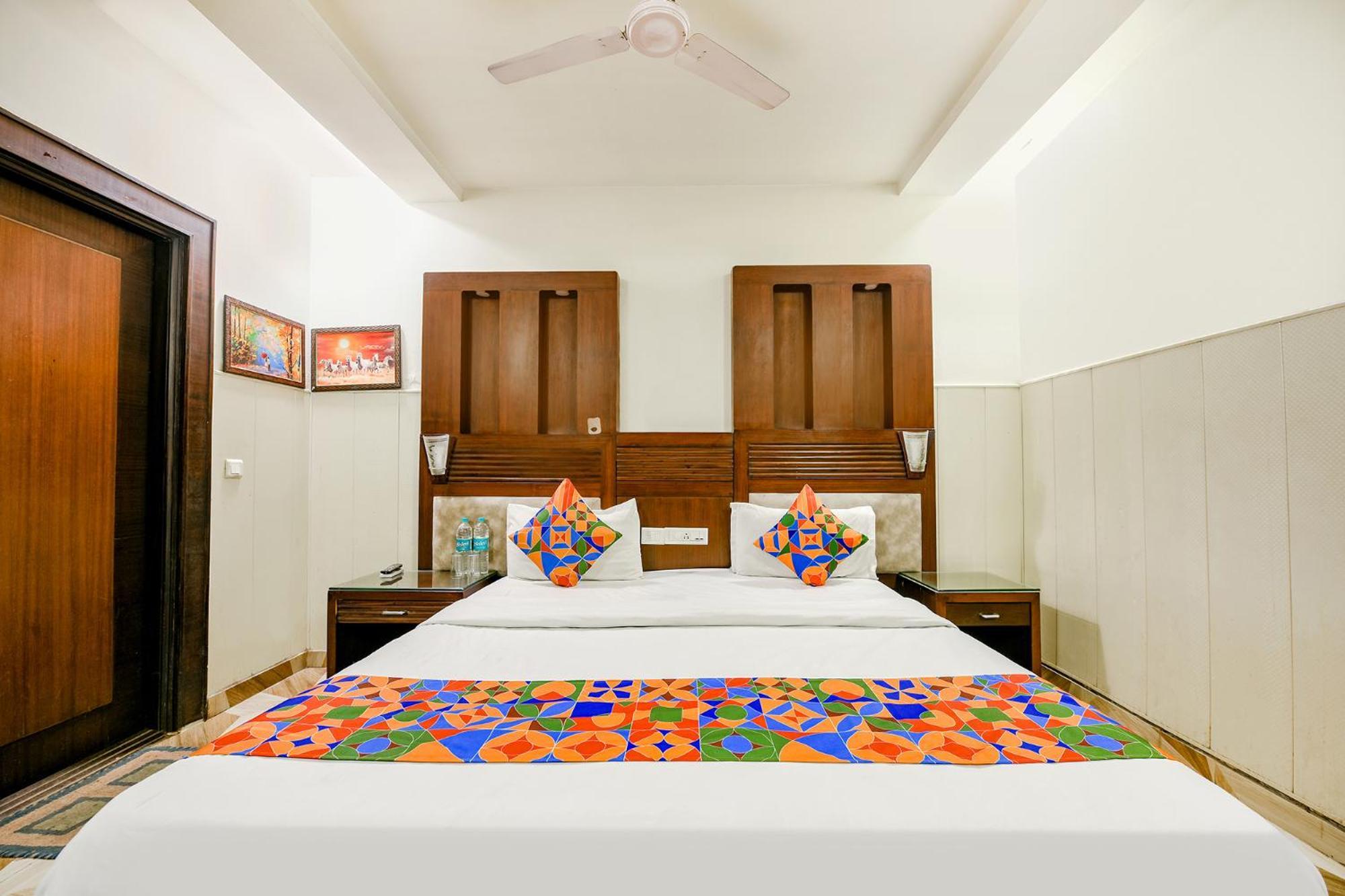 Fabhotel Grand Boutique New Delhi Exterior photo